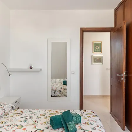 Llenaire Cerca Playa Appartement *