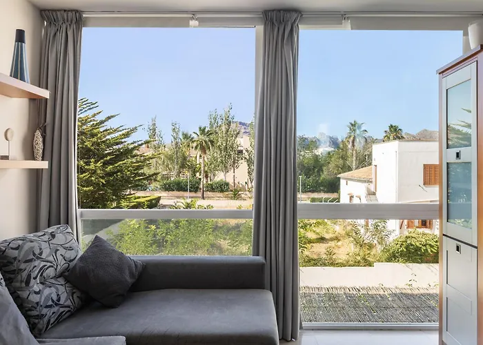 Llenaire Cerca Playa Apartman *